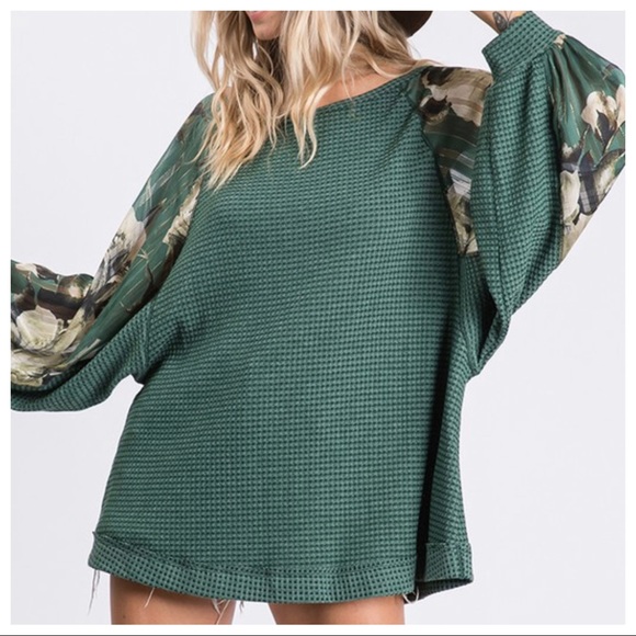 Solid waffle knit mix and matched boxy chic top - Picture 8 of 13